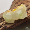 派瑞翡翠 翡翠挂件 糯种 黄色 商品缩略图1