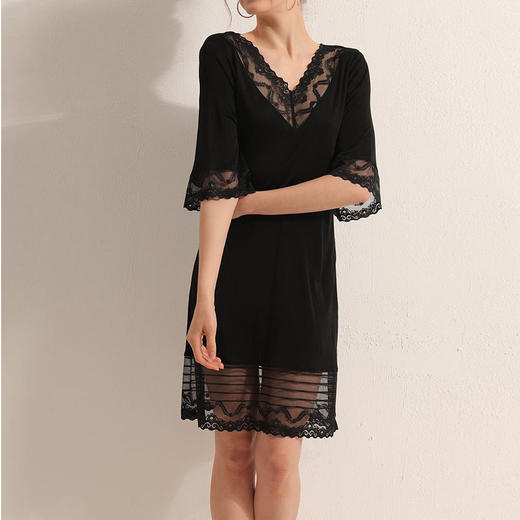 TG-TG03S119真丝吊带睡裙女夏季性感蕾丝薄款桑蚕丝睡衣女宽松外穿家居服 商品图1