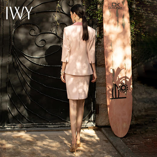 IWY/粉色职业西装套裙七分袖不对称衣摆设计收腰显瘦时尚气质艺考CS1329 商品图3