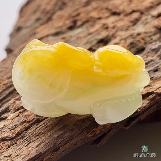 派瑞翡翠 翡翠挂件 糯种 黄色 商品图3