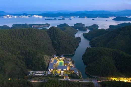 【酒店】千岛湖原岛国际酒店，688元享日式空间大床/标间1间1晚 商品图0