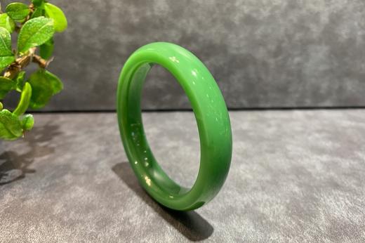 【御珠宫坊·传藏系列】碧玉手镯57.5mm 商品图5