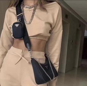 价值11800 七夕限定款！明星同款！PD三合一再生尼龙手袋/中古单肩斜挎包女包 不怕水不怕刮 实用百搭 可单肩可斜挎/小包可装杂物钥匙零钱 背个10年都不成问题！配礼盒包装