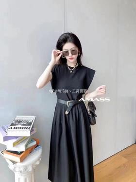 3楼阿玛施AMASS黑色连衣裙