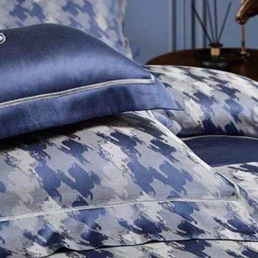 10楼寐纯棉色织提花四件套-巴顿蓝  248*248cM 吊牌价7599元 活动价3999元 商品图1