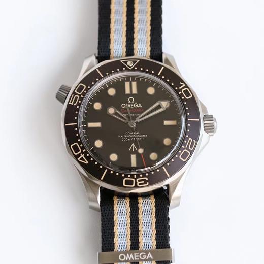 OR厂 邦德007-无暇赴死 OMEGA欧米茄海马系列210.90.42.20.01.001腕表(007版腕表) 商品图3