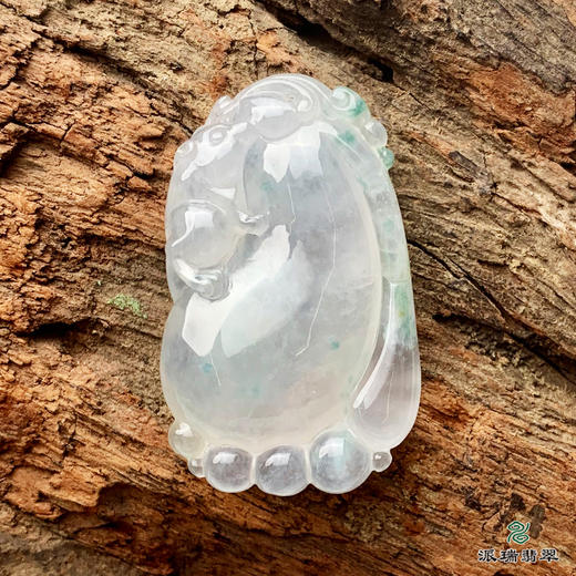 派瑞翡翠 翡翠挂件 冰糯种 无色 飘花 商品图3