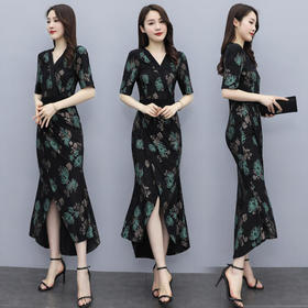 HRFS-QY21310新款简约优雅气质V领连衣裙