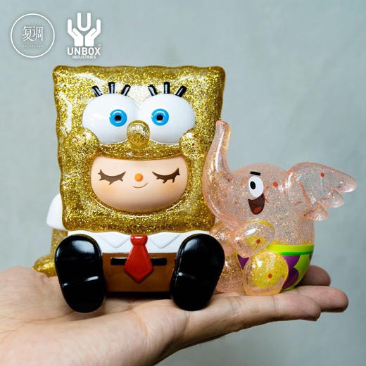 现货 Unbox 魔法小甜甜 金粉海绵宝宝版 搪胶 限定 潮流玩具 商品图3