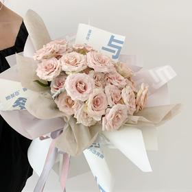 流沙玫瑰33支花束。数量有限提前下手