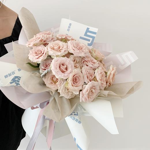 流沙玫瑰33支花束。数量有限提前下手 商品图0