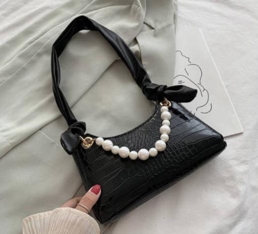 【女包】法式小众腋下包包女新款百搭珍珠手提流行单肩法棍包 商品图1
