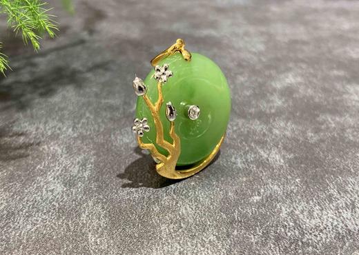 【御珠宫坊•君雅系列】金镶碧玉梅花吊坠 商品图2