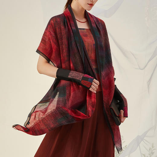 TANGY Collection/天意精品2021年秋冬新品月沉香山羊绒围巾 商品图2