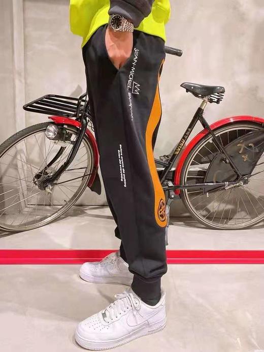 福神创意涂鸦 刺绣大金M卫裤 商品图1