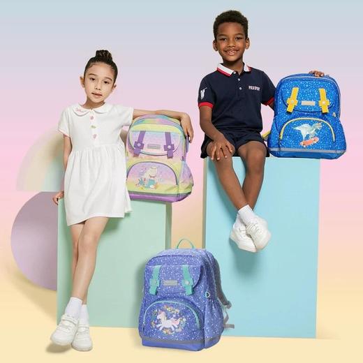 2021春季新款香港梦乐（MoonRock）护脊书包小学生护脊减负书包男女儿童双肩背包SS101P系列 商品图3