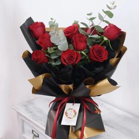 经典玫瑰系列——甄选11支红色玫瑰