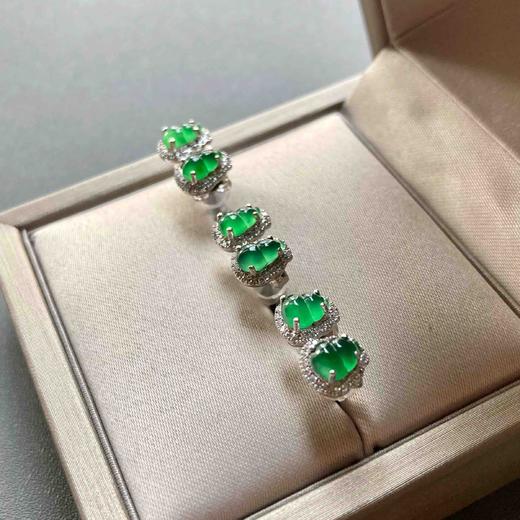 高冰种湖水绿翡翠葫芦耳钉18k白金钻石镶嵌 商品图4