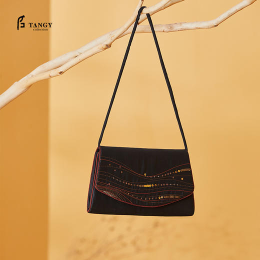 TANGY Collection/天意精品2021年秋冬新品原创线迹片珠莨绸包包 商品图0