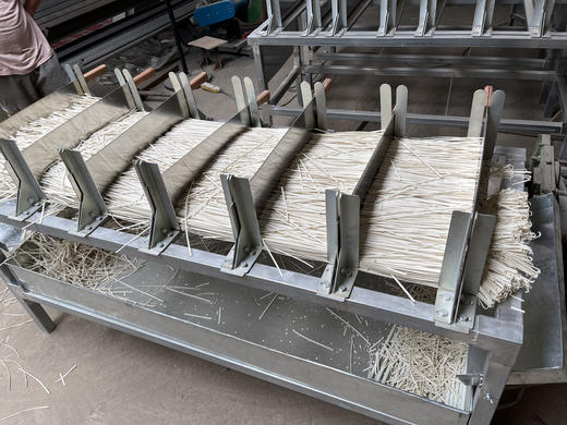 新款切干挂面机 支持定制 切挂面 不锈钢刀 镀锌支架（不含物流费） 商品图1