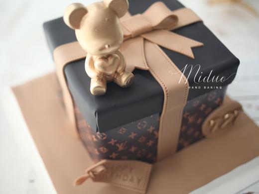 LV熊 爆款 网红 潮牌 礼物盒 翻糖蝴蝶结礼物盒 商品图1
