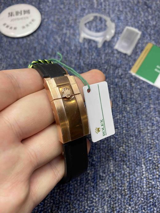 Rolex劳力士 迪通拿计时系列 黑色盘 间玫金黑色陶瓷圈口 进口橡胶表带 商品图6