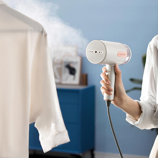 【morphyrichards摩飞】蒸汽挂烫机 MR2031 商品图2