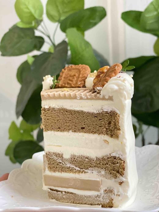 生椰拿铁蛋糕，椰子香缇奶油的香甜，炙热浓情的醇厚，糯糯椰子果冻，Q弹的咖啡奶冻，一起感受舌尖的醇厚与顺滑 商品图9