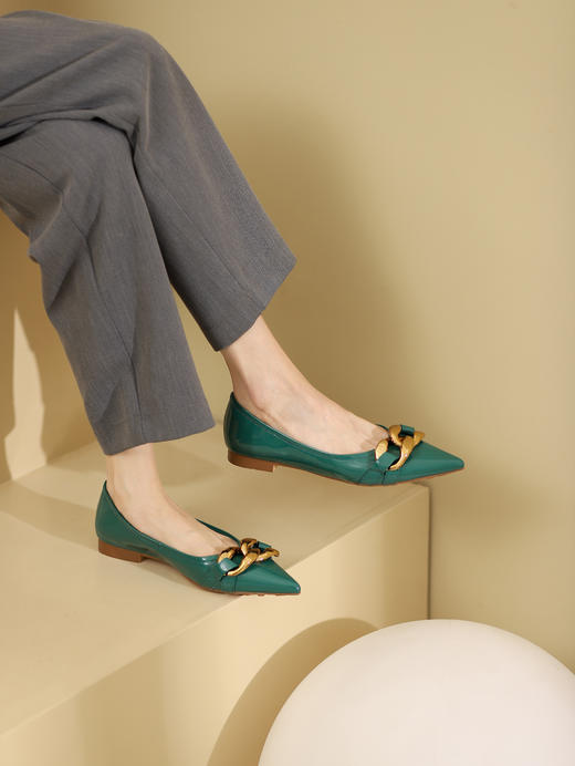 westory2022新款晚晚风小众尖头气质浅口平底通勤百搭单鞋W21CE71521 商品图3