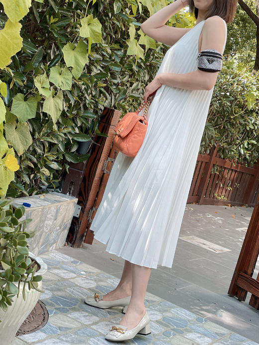 westory2021秋季新品气质浅口金属扣方头女单鞋W21CE71721 商品图3