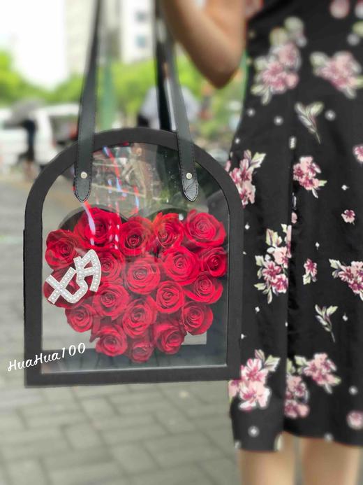 相爱一生丨19朵红玫瑰礼盒 商品图2