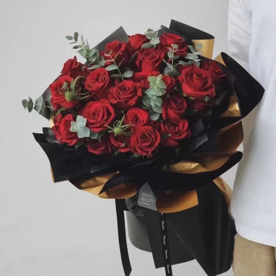 北京的浪漫——19支红色珍爱玫瑰