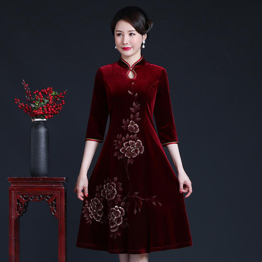 上海旗袍厂JC-JY-208春秋新款婚宴喜庆妈妈装金丝绒水墨画连衣裙婆婆礼服 商品图1