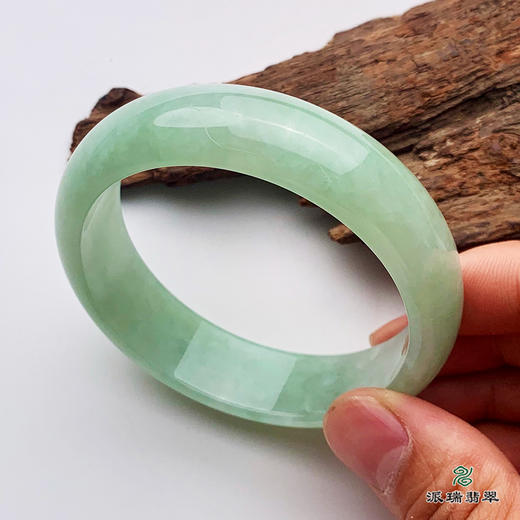 派瑞翡翠 翡翠手镯 糯种 绿色 商品图1