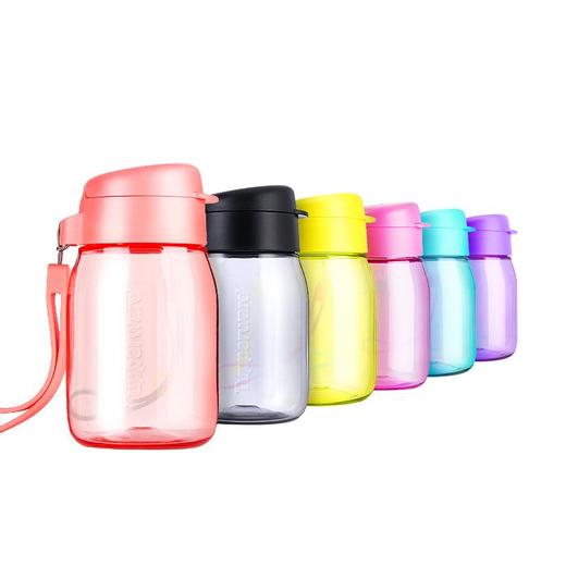 特百惠嘟嘟企鹅杯水杯350ml 密封耐摔防手绳儿童塑料（颜色随机）/个 商品图0