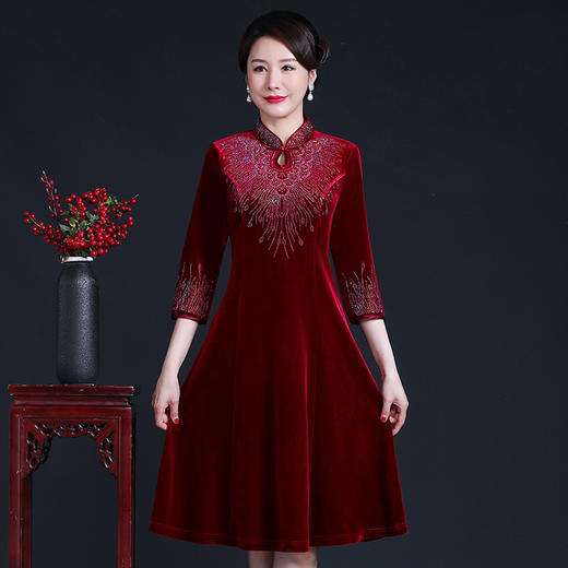 上海旗袍厂JC-JY-211新款金丝绒复古妈妈装旗袍婚礼婚宴旗袍七分袖连衣裙妈妈装秋 商品图2