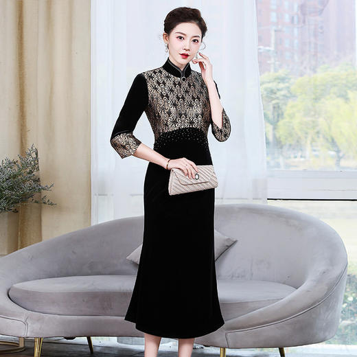 上海旗袍厂ZY-Q5636秋冬名媛质感丝绒拼接礼服女黑色长款端庄宴会演出连衣裙 商品图2