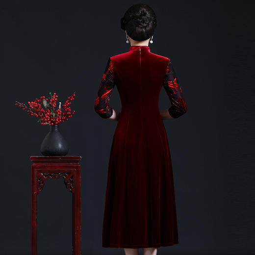 上海旗袍厂JC-JY216秋季新款 喜婆婆刺绣旗袍裙 连衣裙改良气质中长款妈妈裙子 商品图5