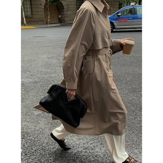 【服饰鞋包】新品气质韩版中长款纯色翻领束腰长袖风衣外套女 商品图2