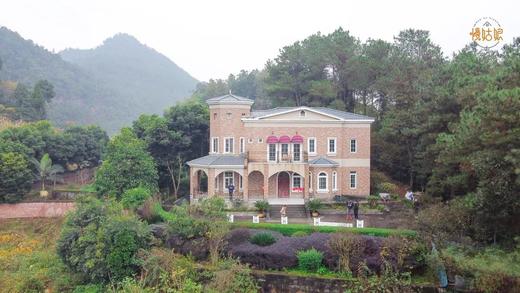 重庆慢姑娘伴山林墅轰趴别墅 商品图1