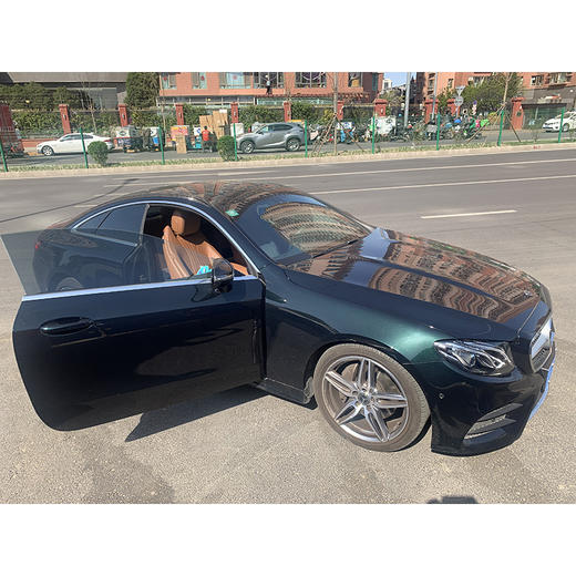 奔驰 E级 200 轿跑 【长租-北京】 商品图7