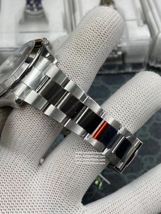 【NOOB高品质版本】劳力士2017款日志型系列（官方型号M126300-），镀18K白金，复刻3235自动机械机芯，，百分百正品开模，乱真货，新版折叠扣，直径41x厚13mm，蓝宝石镜面，折叠扣。 商品图4