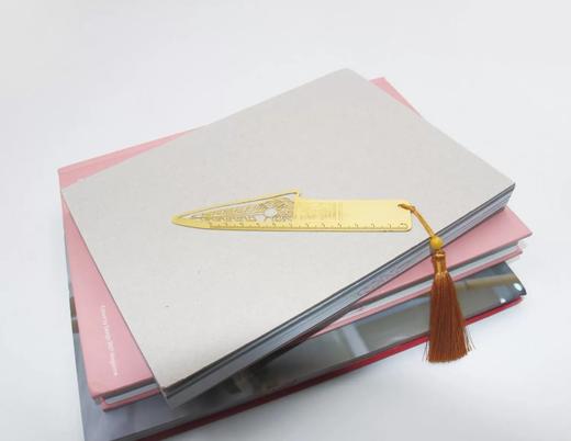 战国蚕纹铜戈铜尺 商品图0