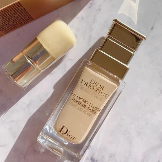 法国迪奥花蜜精华粉底液30ml（自配粉底刷） 商品图1