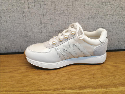 2021豪行春季新款21162906真皮时尚运动休闲低跟女鞋单鞋专柜正品 商品图1