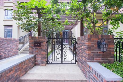 郑州慢姑娘山海轰趴别墅 商品图1