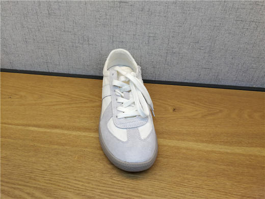 2021豪行春季新款单鞋21178135专柜正品板鞋时尚休闲平跟女鞋 商品图1