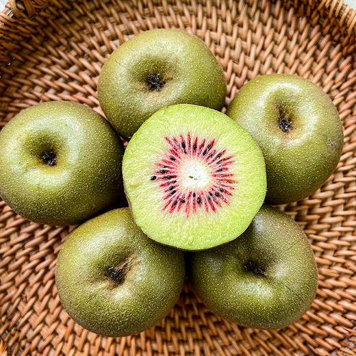 【斌哥优选】蒲江红心猕猴桃。出了名的好吃，不硬心，皮薄肉厚，软嫩多汁，放软再吃，不甜找我！！ 商品图2