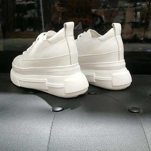 LF GJ 2287秋季新品松糕小白鞋 商品图4