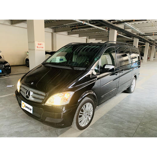 奔驰 唯雅诺 3.5L 卓越版【长租-北京】 商品图1